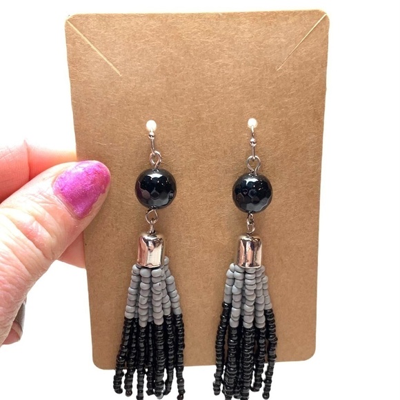Boho Black Gray Silver Tone Tassel Fringe Earring - Picture 2 of 8